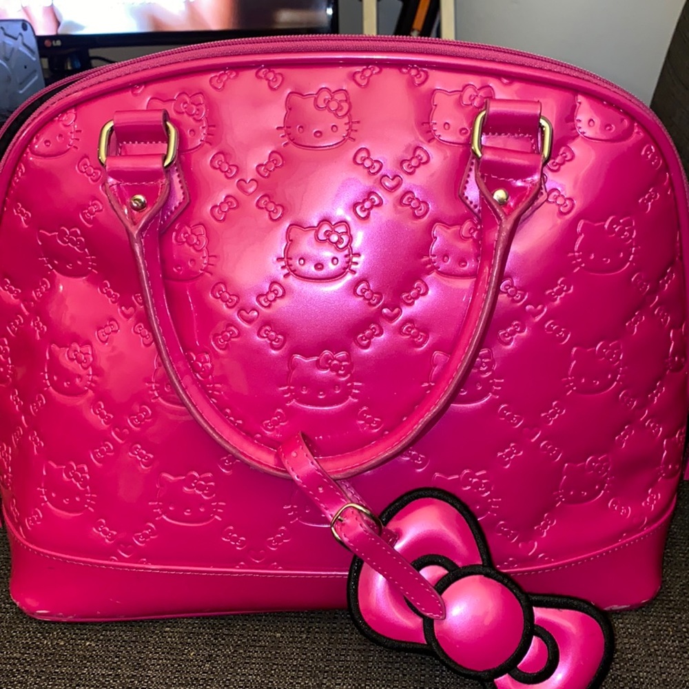 Hello Kitty Pink Embossed Large Handbag & Wallet